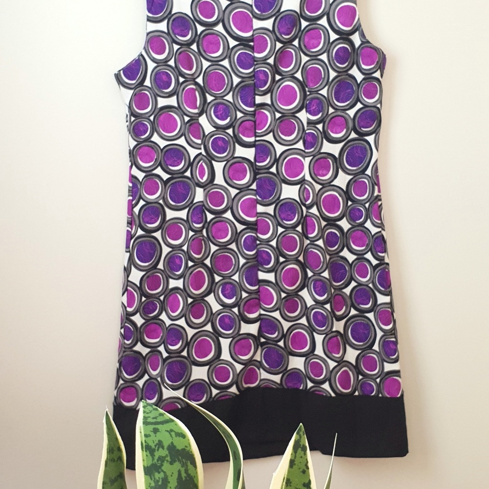 70s Vintage Mod Dress, Purple Circles - Picture 3 of 7